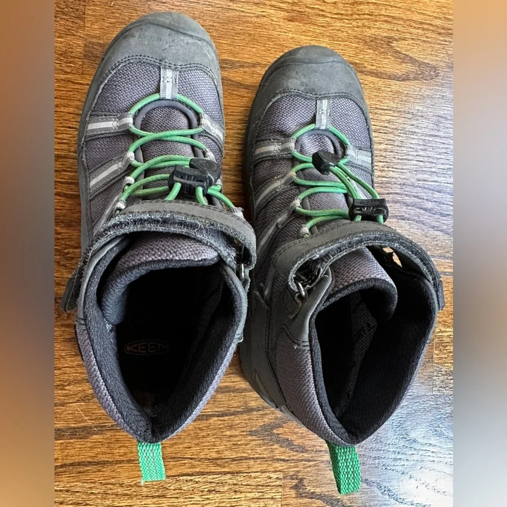 KIDS KEEN Waterproof Gray Hiking Boots - SIZE 4